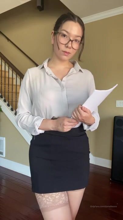 Daniellexxvv Hot Secretary Daniellexxvv Hot Secretary