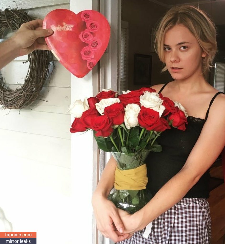 The Secrets of Dasha Nekrasova's Fapello
