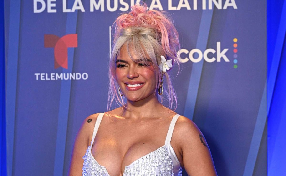 Karol G Publica Candentes Fotos Y Sube La Temperatura En Las Redes Karol G Publica Candentes Fotos Y Sube La Temperatura En Las Redes