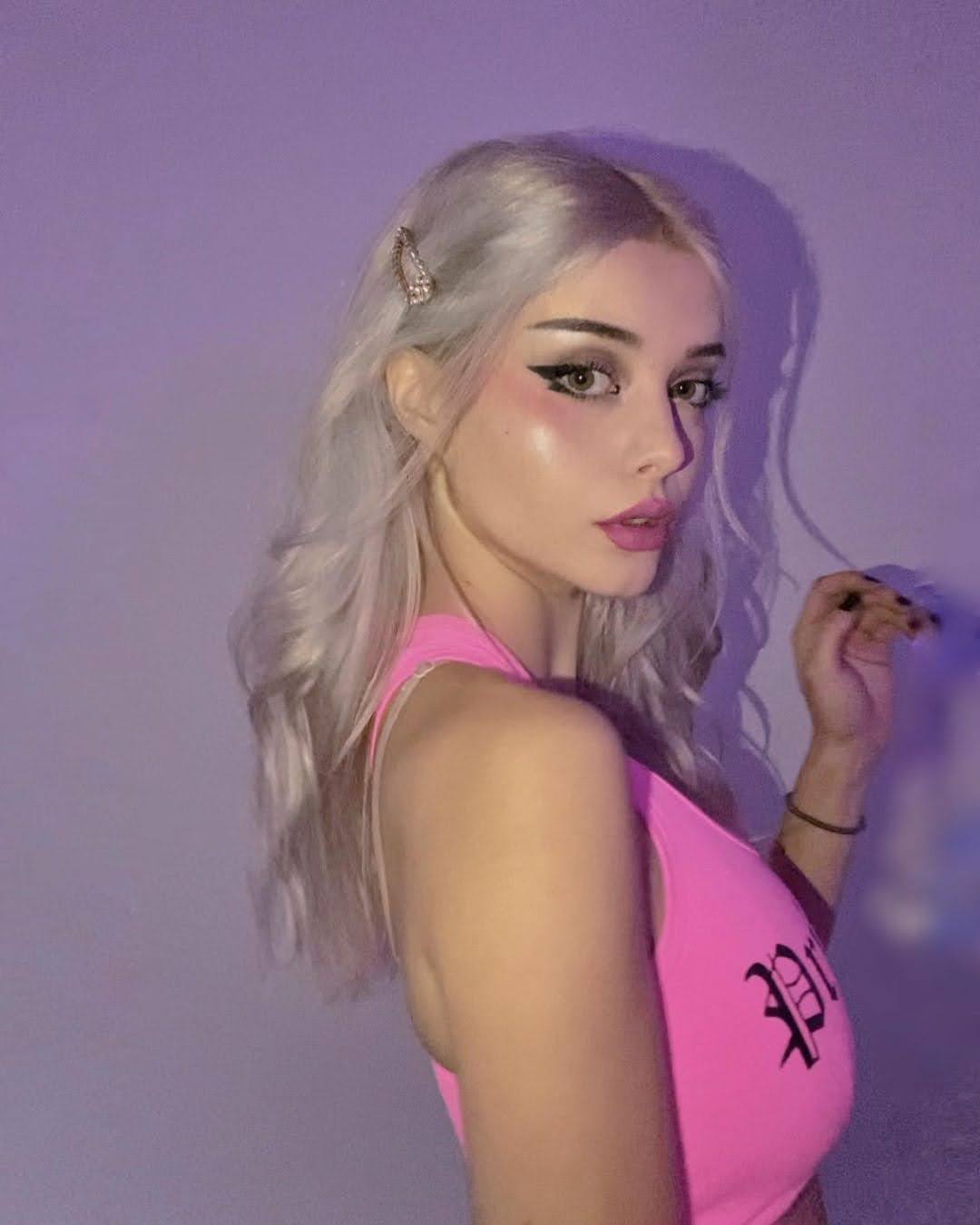Lauren Burch A Rising Star In The Digital Age Lauren Burch A Rising Star In The Digital Age