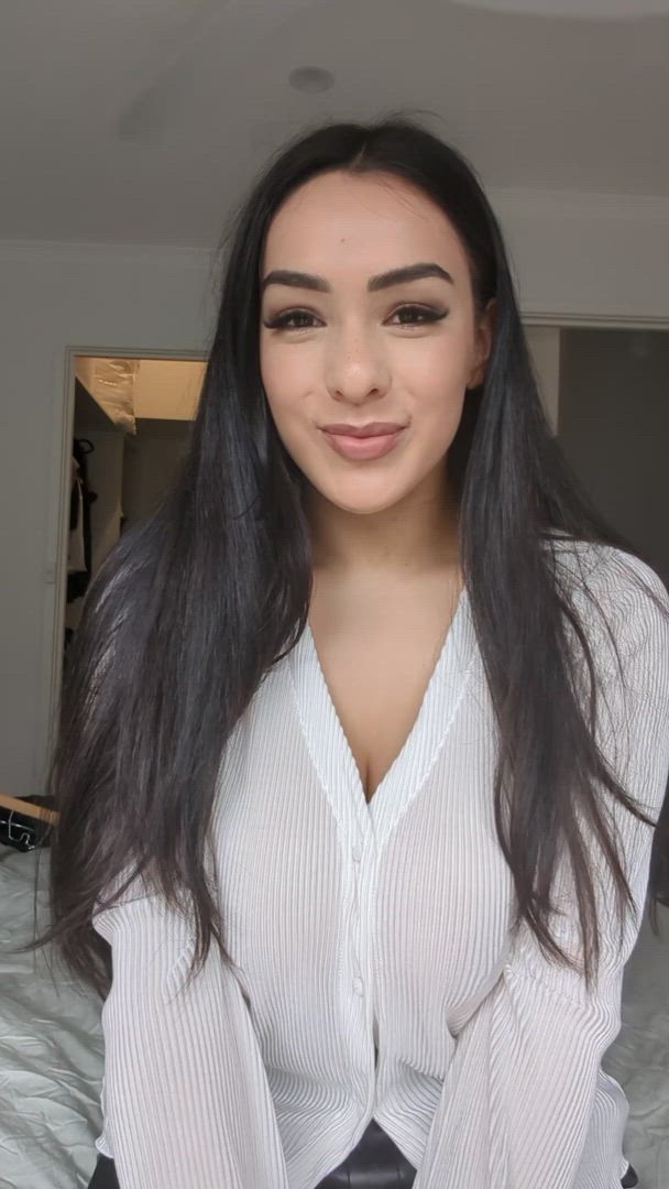 Leah's Wilde Journey: Unveiling Her OnlyFans Adventure