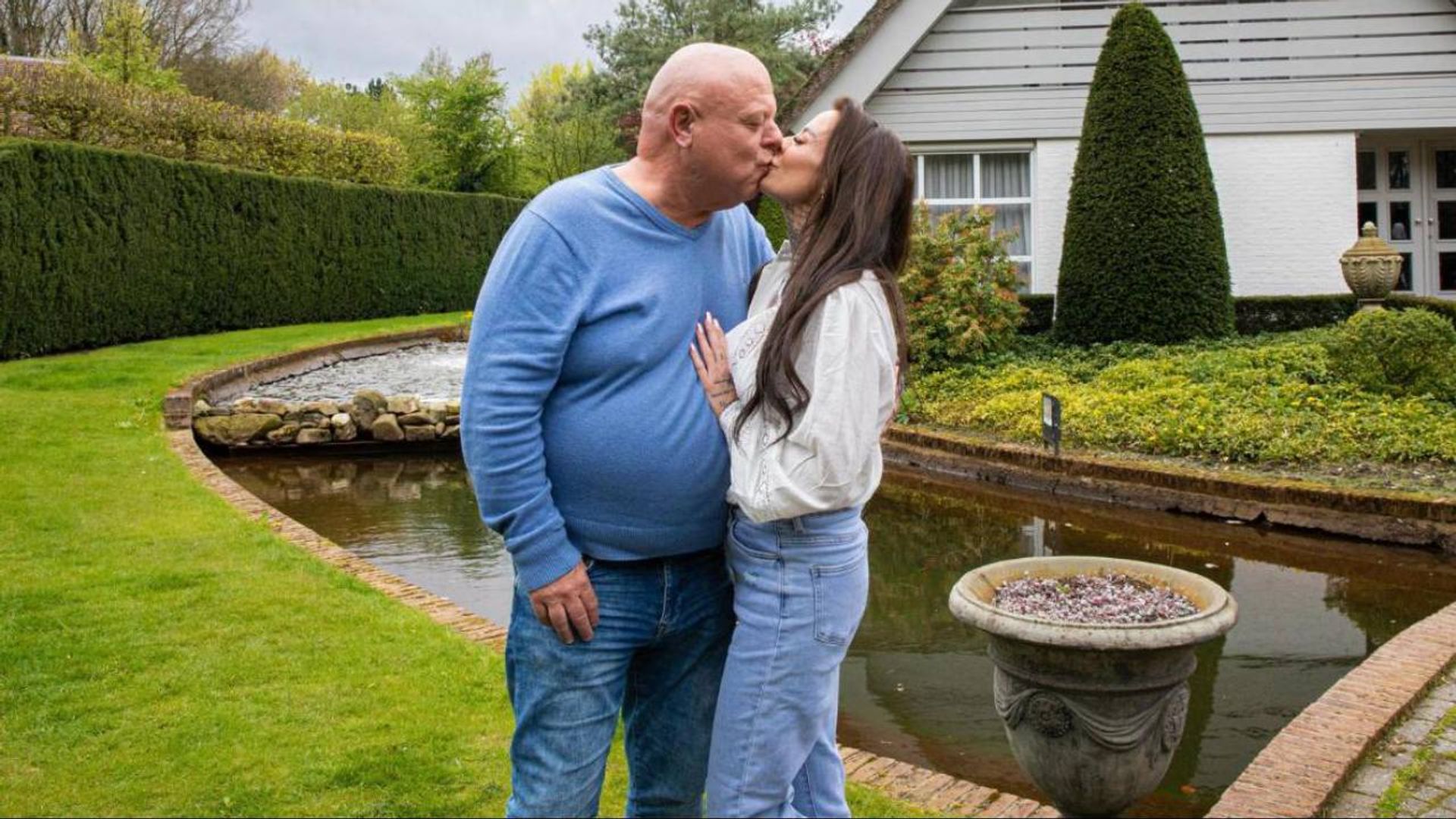 Nicol Kremers Ruilt Peter Gillis In Voor Deze Vrouw Nicol Kremers Ruilt Peter Gillis In Voor Deze Vrouw