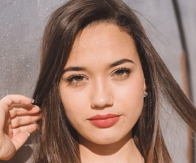 Picture Of Sofia Gomez Picture Of Sofia Gomez
