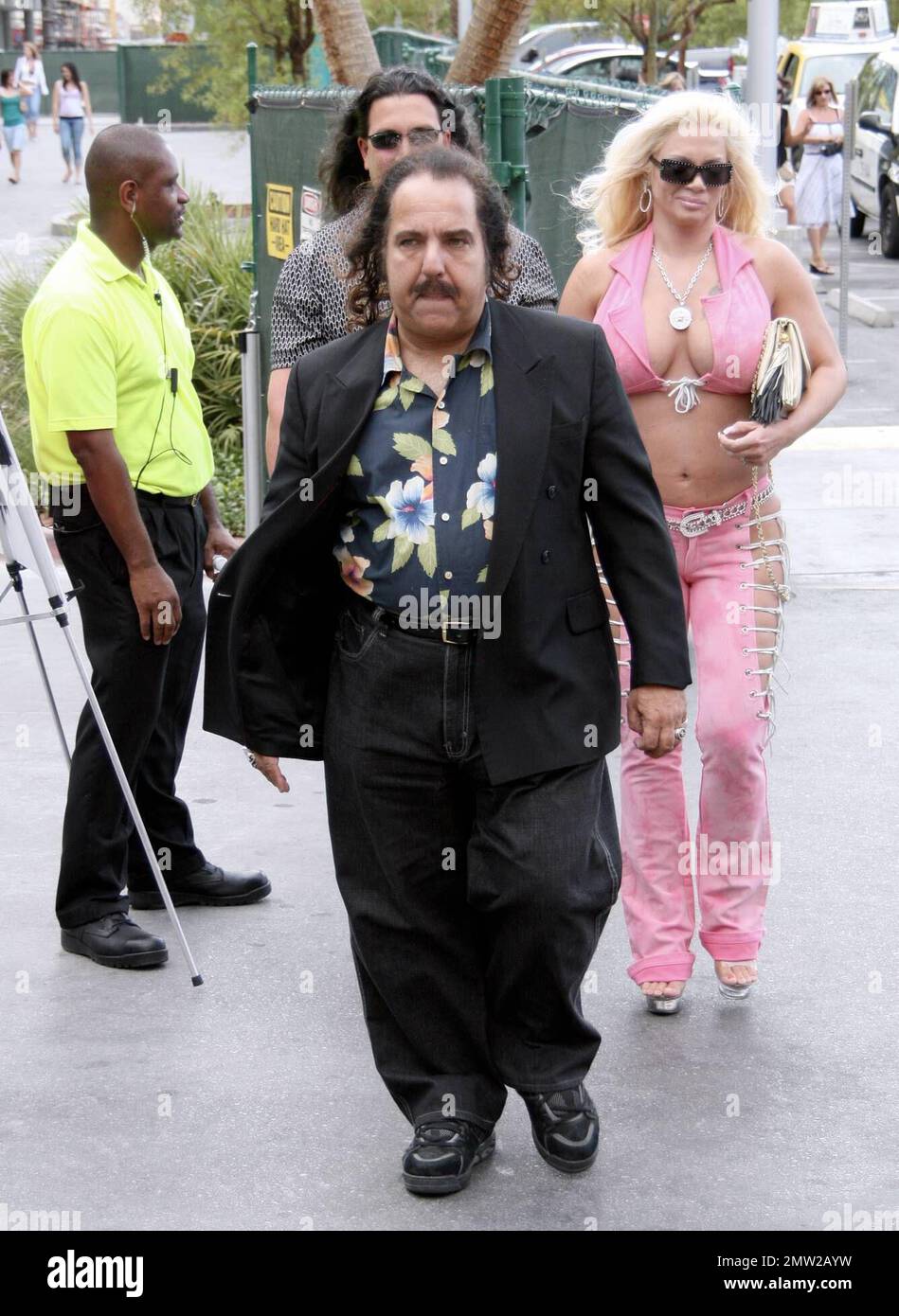 Ron Jeremy Arrives At The Mtv Vma S Las Vegas Nv 9 9 07 Stock Photo Ron Jeremy Arrives At The Mtv Vma S Las Vegas Nv 9 9 07 Stock Photo
