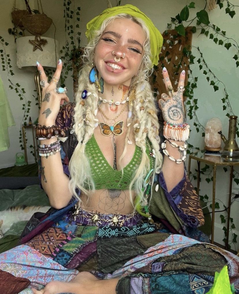 Shanin Blake Age Bio Height Weight Boyfriend Net Worth Shanin Blake Age Bio Height Weight Boyfriend Net Worth